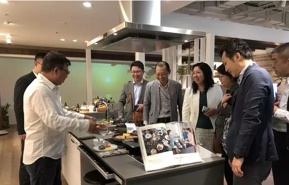 面對(duì)社會(huì)老齡化趨勢(shì)，中國(guó)魯班大學(xué)先行一步！